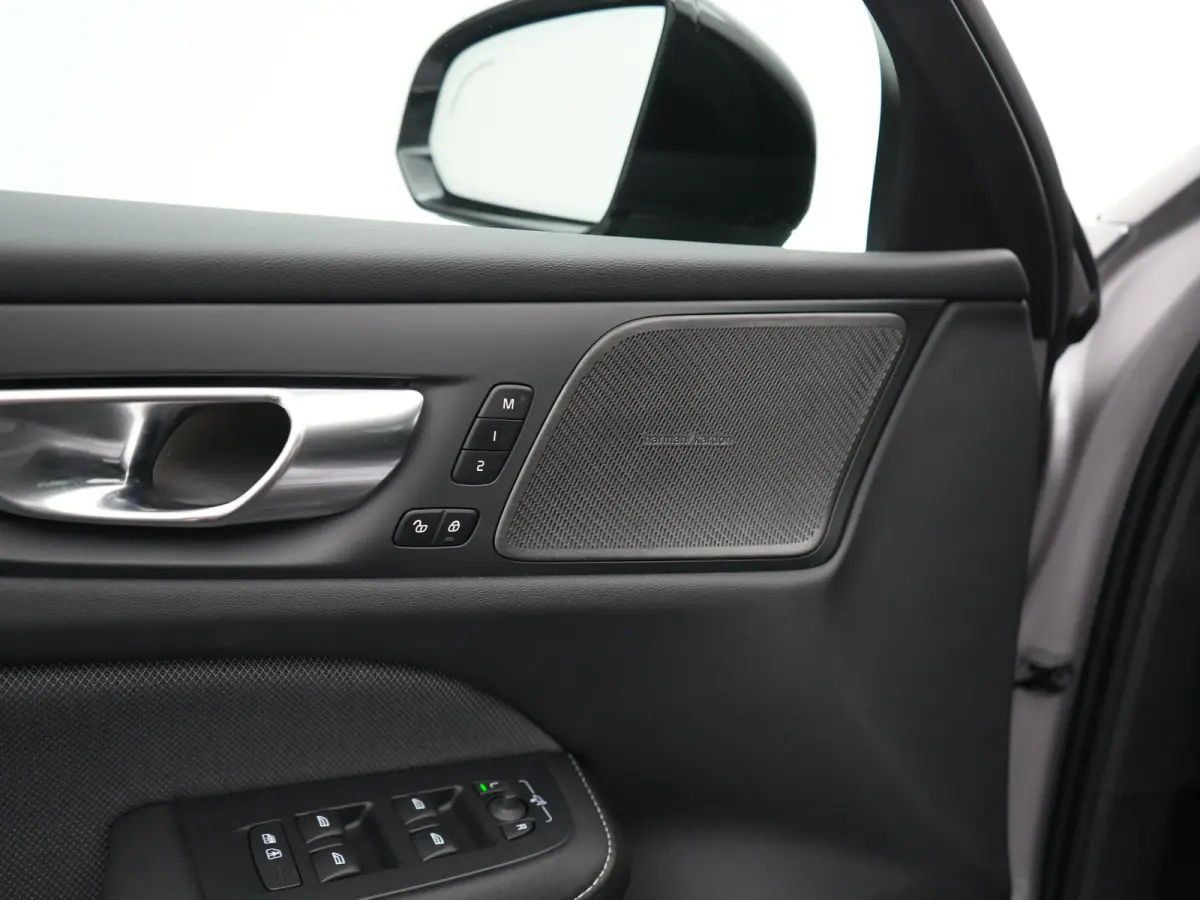 T8 Recharge AWD Plus Dark | 455pk | Head-Up | 360° | Panoramadak | Harman/Kardon | Sportstoel | Nappa | Trekhaak