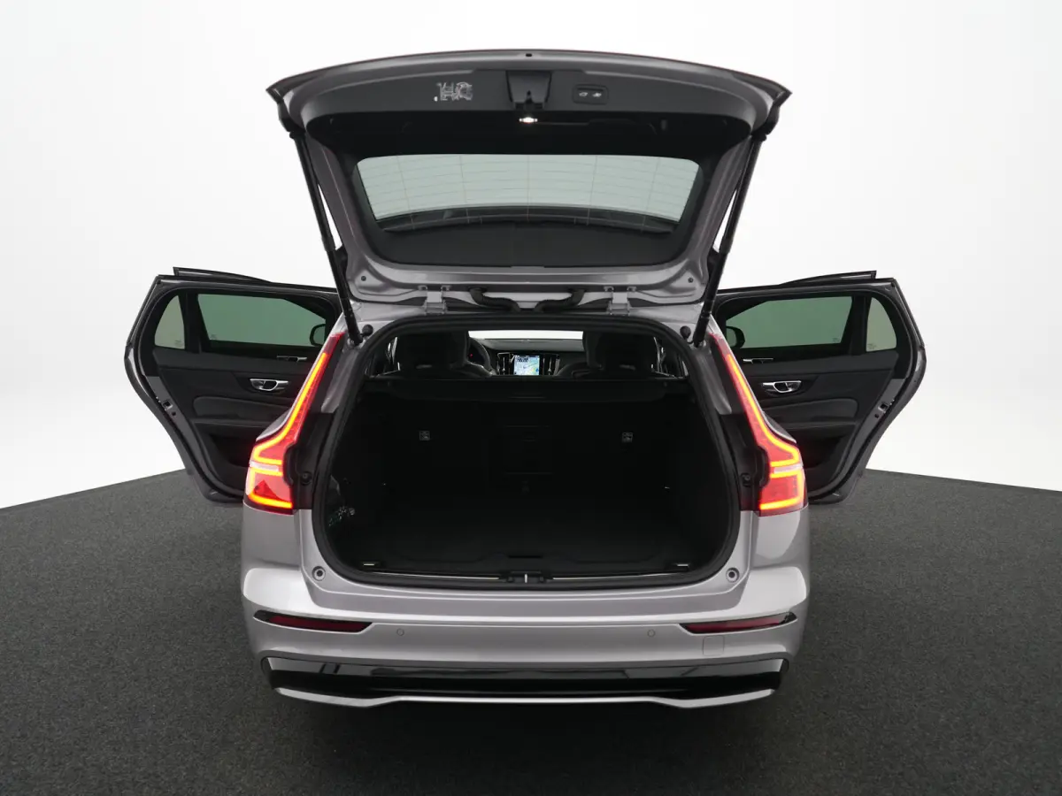 T8 Recharge AWD Plus Dark | 455pk | Head-Up | 360° | Panoramadak | Harman/Kardon | Sportstoel | Nappa | Trekhaak