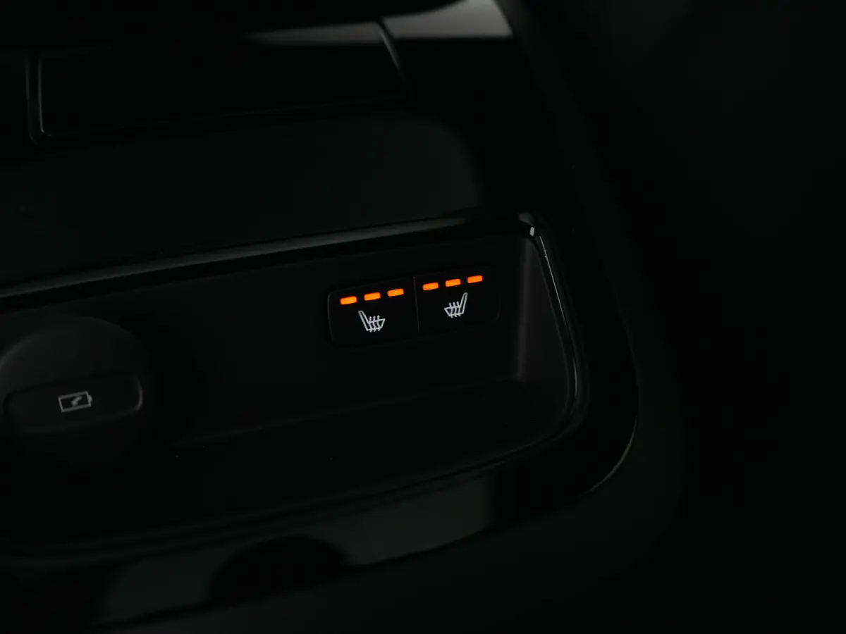 T8 Recharge AWD Plus Dark | 455pk | Head-Up | 360° | Panoramadak | Harman/Kardon | Sportstoel | Nappa | Trekhaak