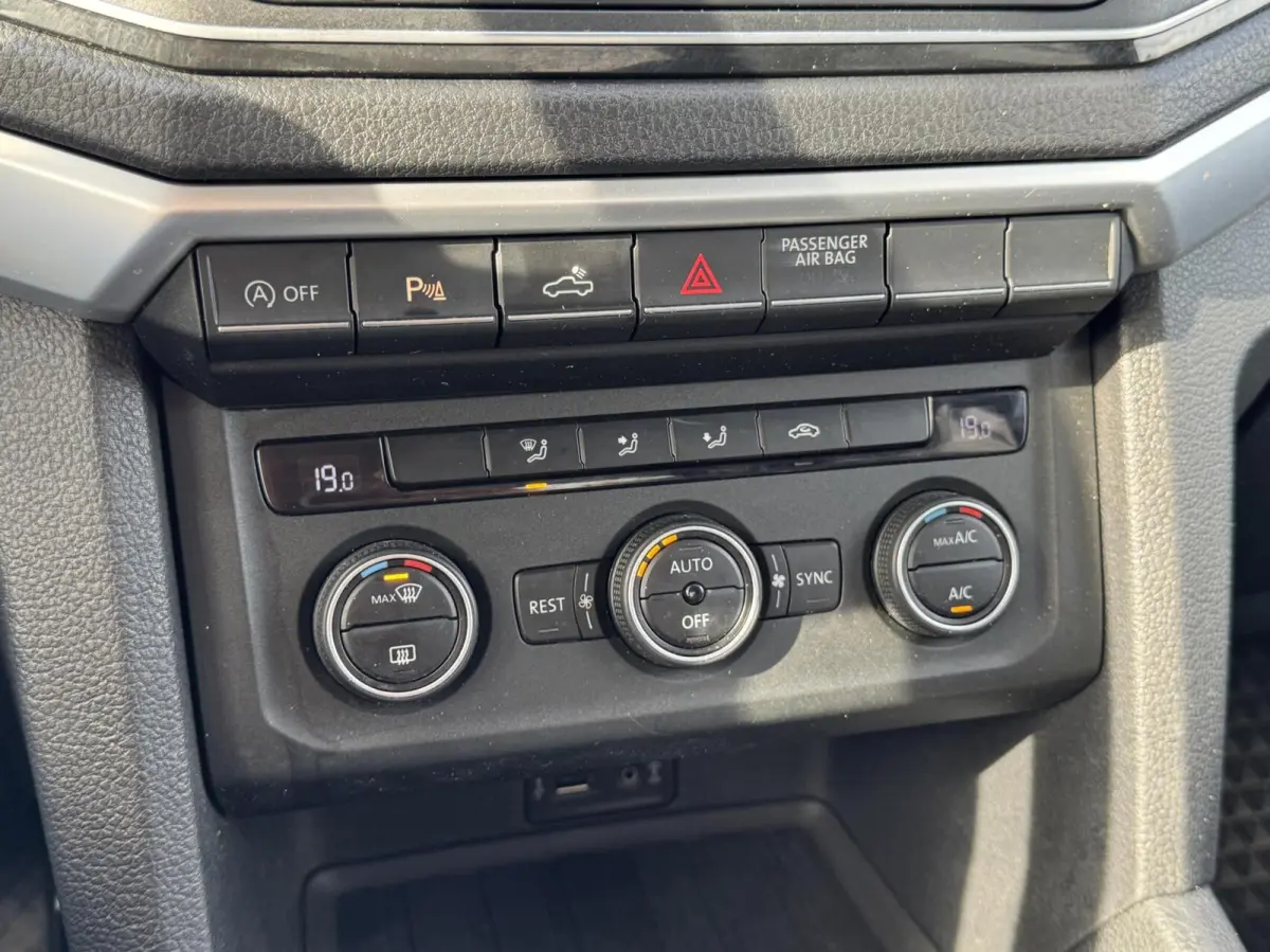 3.0 TDI V6 4Motion Highline 3500kg Camera/Leder/Xenon/Camera/Carplay