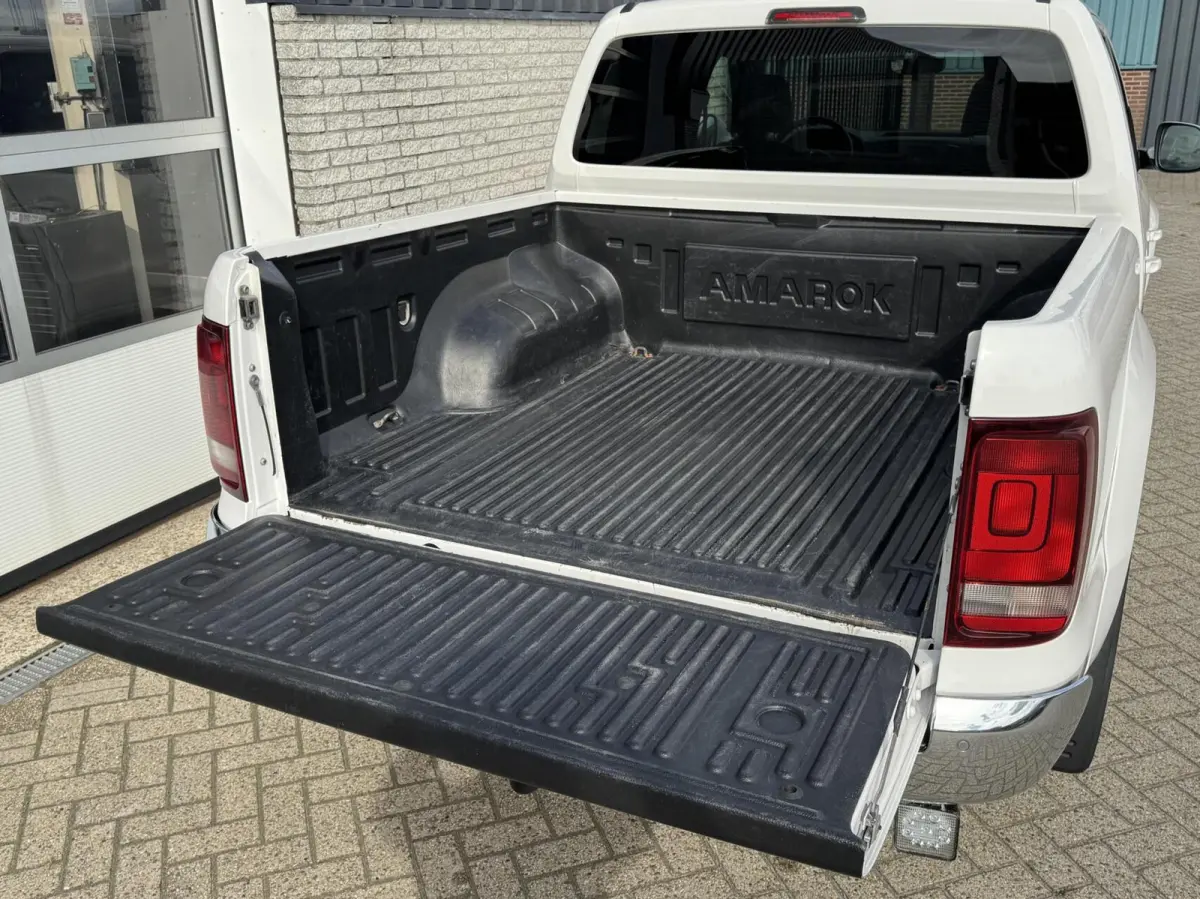 3.0 TDI V6 4Motion Highline 3500kg Camera/Leder/Xenon/Camera/Carplay