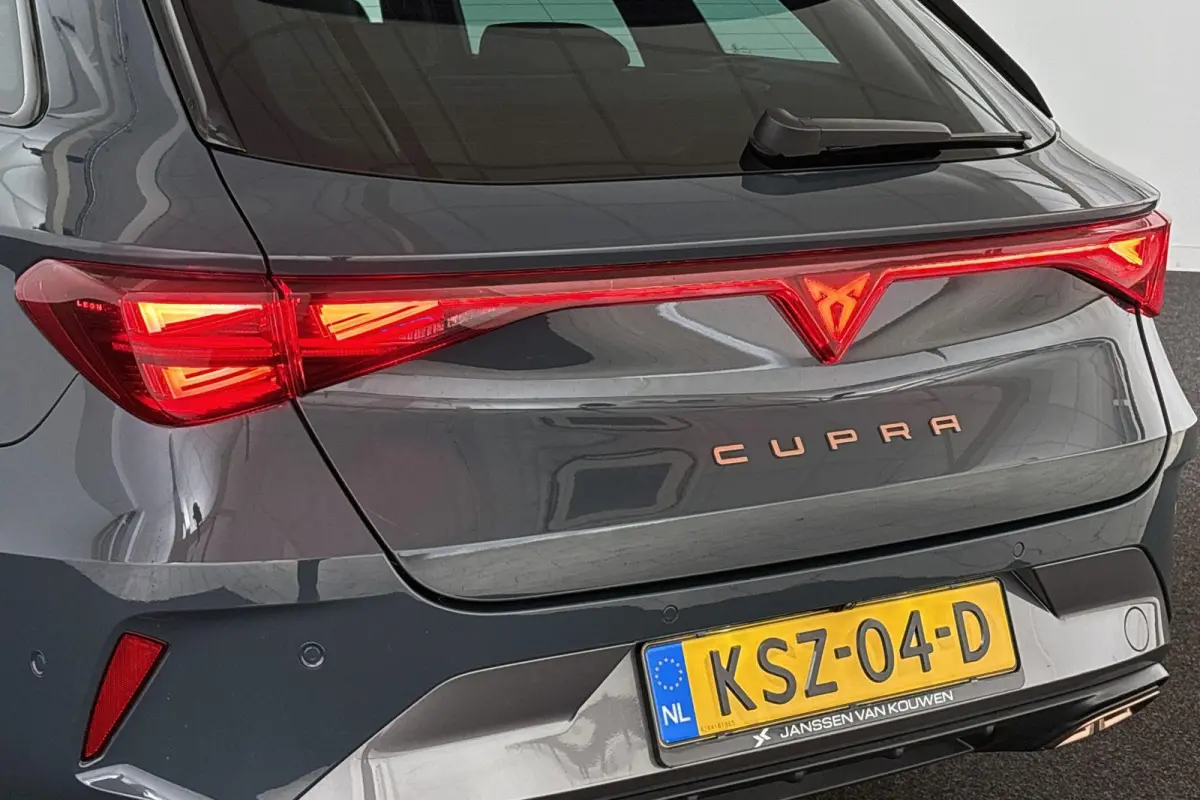1.5 TSI e-Hybrid Business Stoelverwarming Camera Elektrische Achterklep