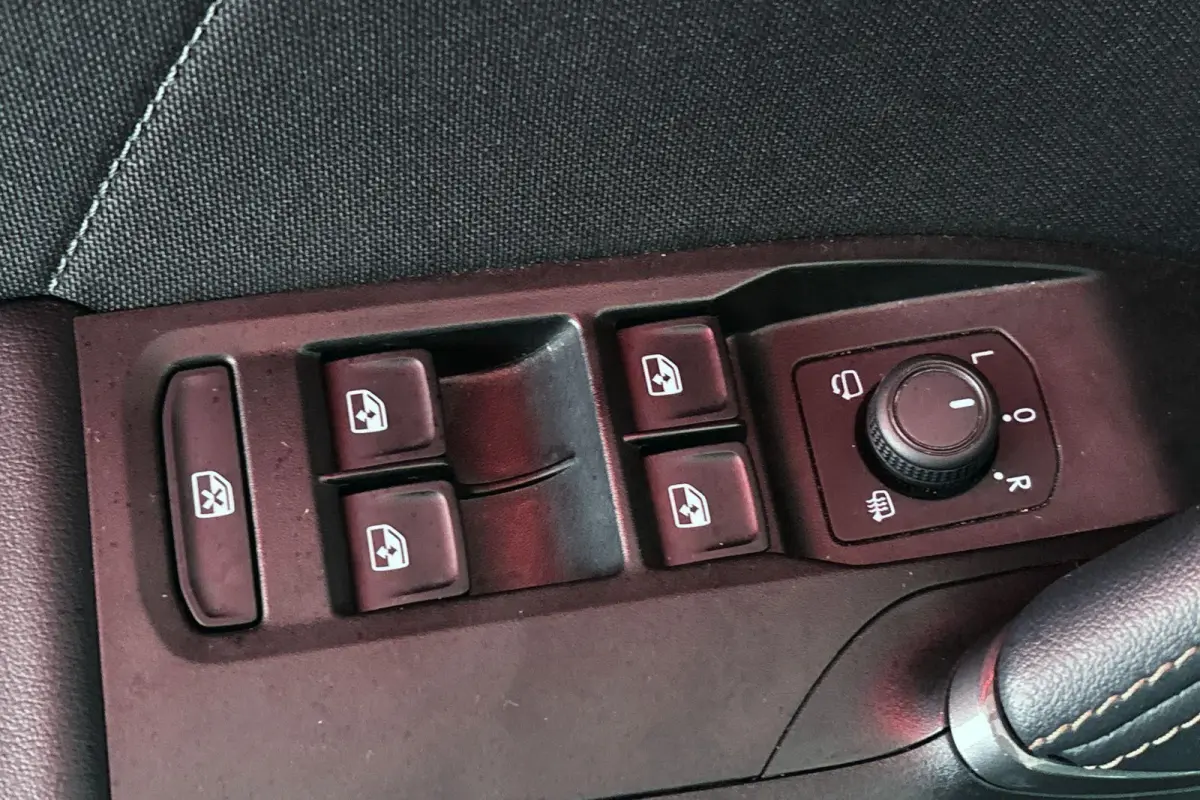 1.5 TSI e-Hybrid Business Stoelverwarming Camera Elektrische Achterklep