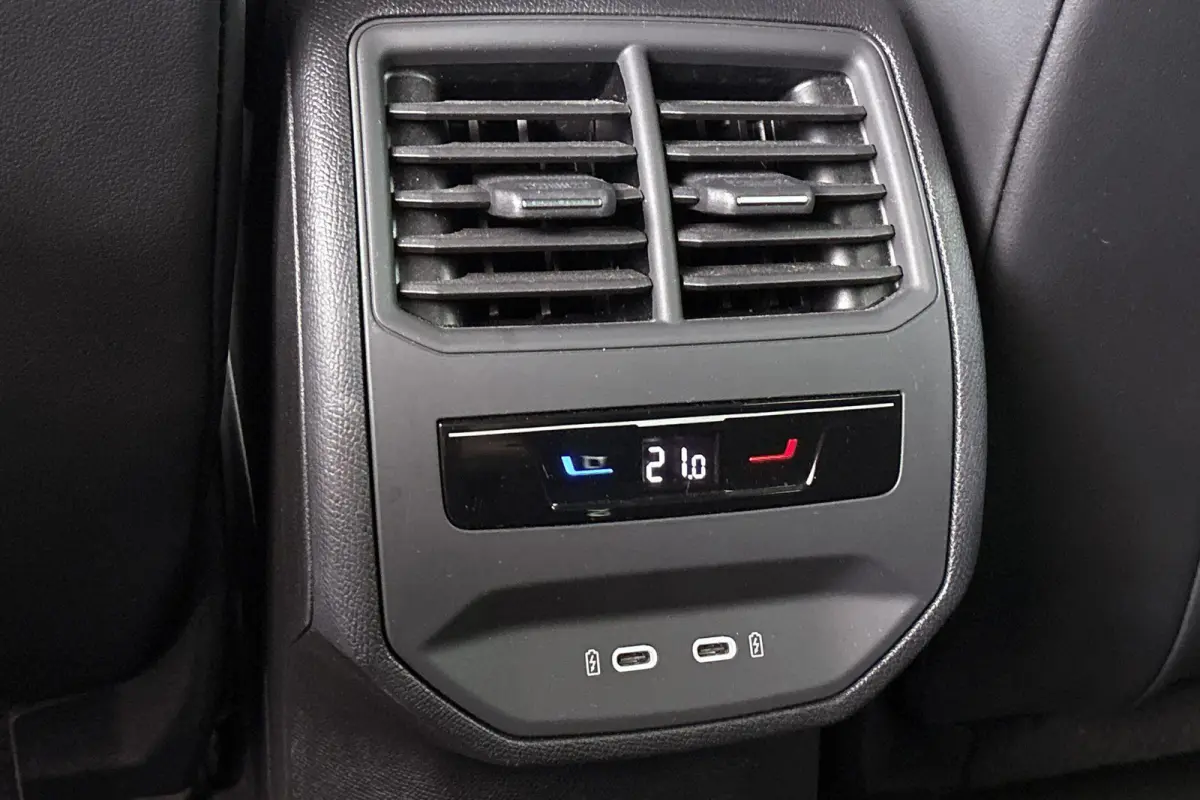 1.5 TSI e-Hybrid Business Stoelverwarming Camera Elektrische Achterklep