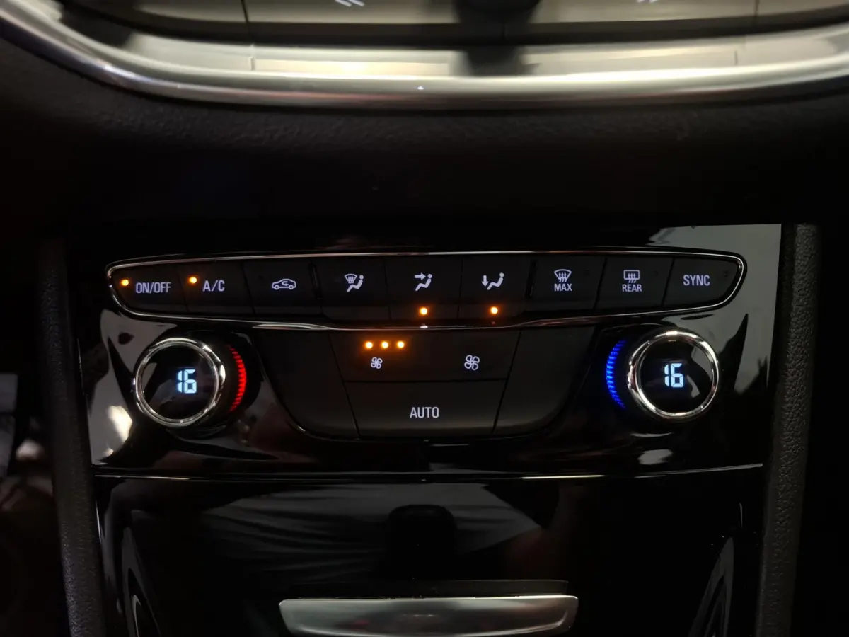 1.4 Turbo S/S Edition Intro Bots Preventie Clima Cruise Carplay