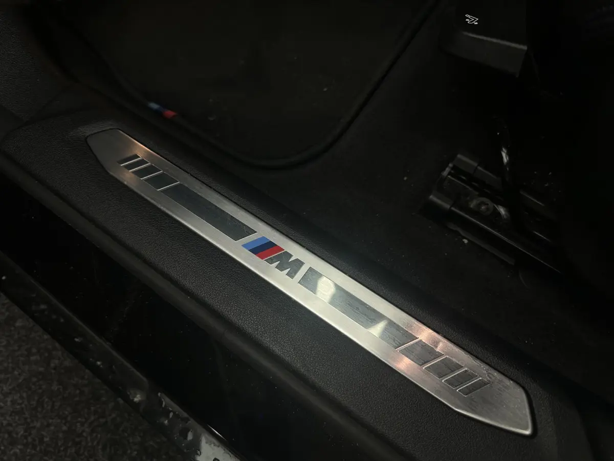 118i Executive Edition M-pakket| Virtual