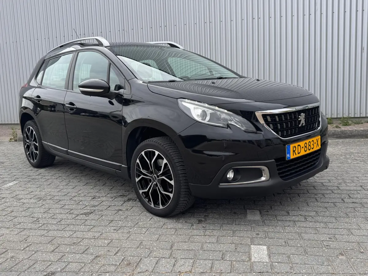 1.2 110PK | Trekhaak | Navigatie | Cruise Control | Bluetooth | Licht Metaal | | Dakrails | Parkeersensor achter | Stuurbekrachtiging