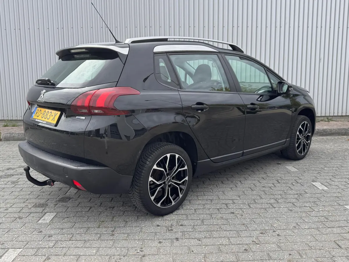 1.2 110PK | Trekhaak | Navigatie | Cruise Control | Bluetooth | Licht Metaal | | Dakrails | Parkeersensor achter | Stuurbekrachtiging