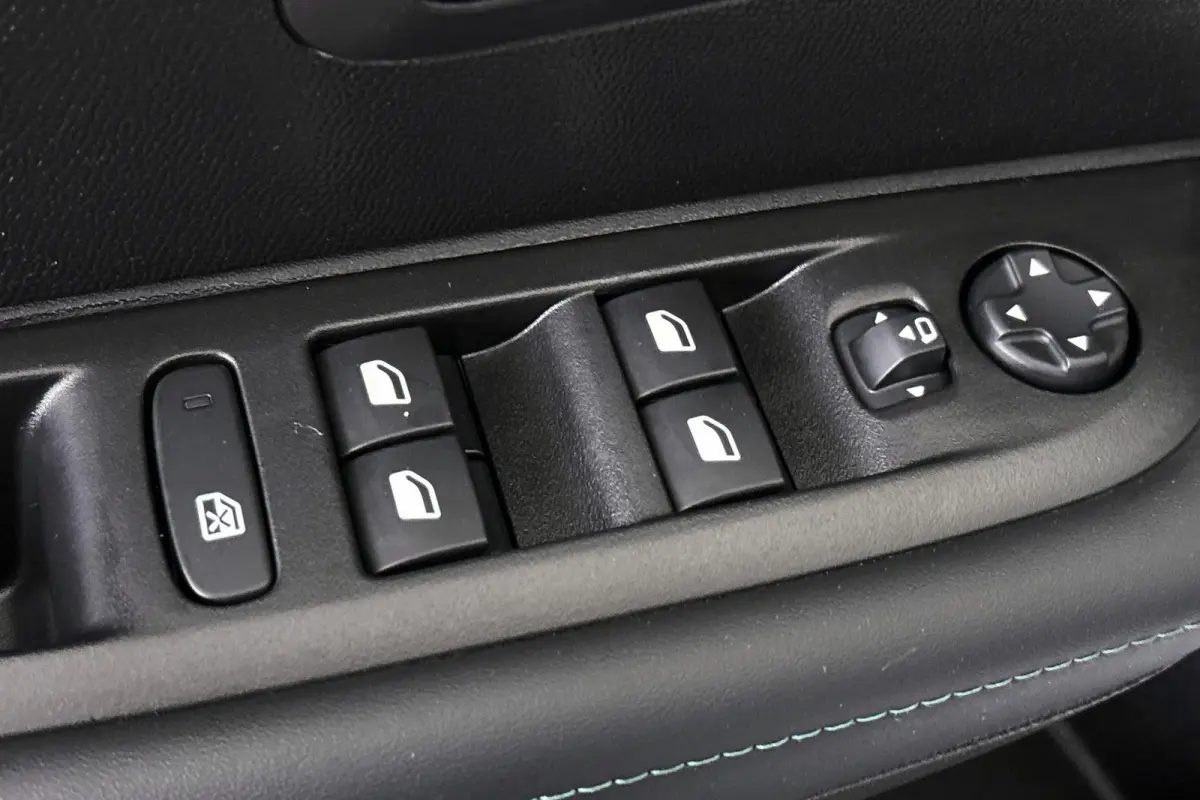 1.2 PureTech Allure Pack Automaat Stoelverwarming Camera Apple CarPlay