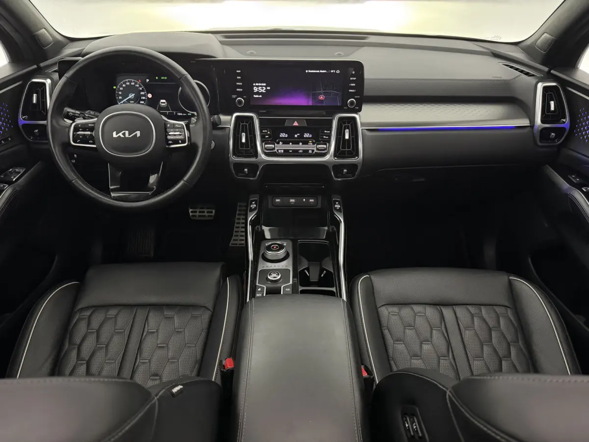 1.6 T-GDI Hybrid 2WD ExecutiveLine 7p. | Pano | Virtual | 360° | HuD | Memory | Bose | Sfeer | Carplay