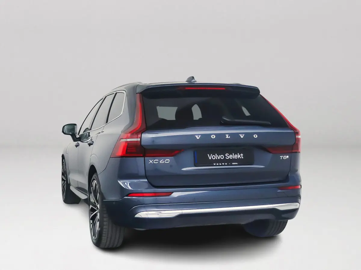 T8 Plug-in hybrid AWD Ultra Bright Exec. Ed. | Panoramadak | 360° camera | Bowers & Wilkins | Luchtvering | Head-up display | Stoelventilatie | Stoel- en Stuurverwarming