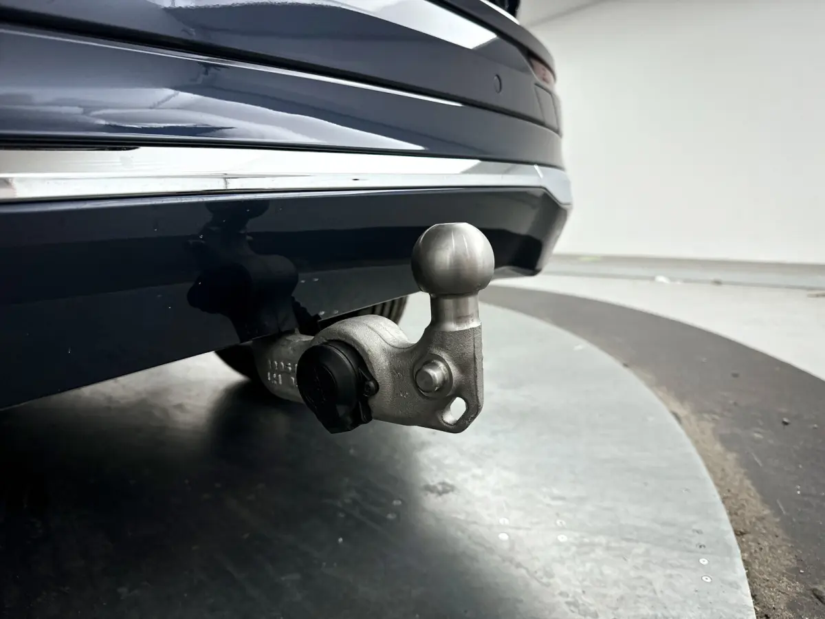 T8 Plug-in hybrid AWD Ultra Bright Exec. Ed. | Panoramadak | 360° camera | Bowers & Wilkins | Luchtvering | Head-up display | Stoelventilatie | Stoel- en Stuurverwarming