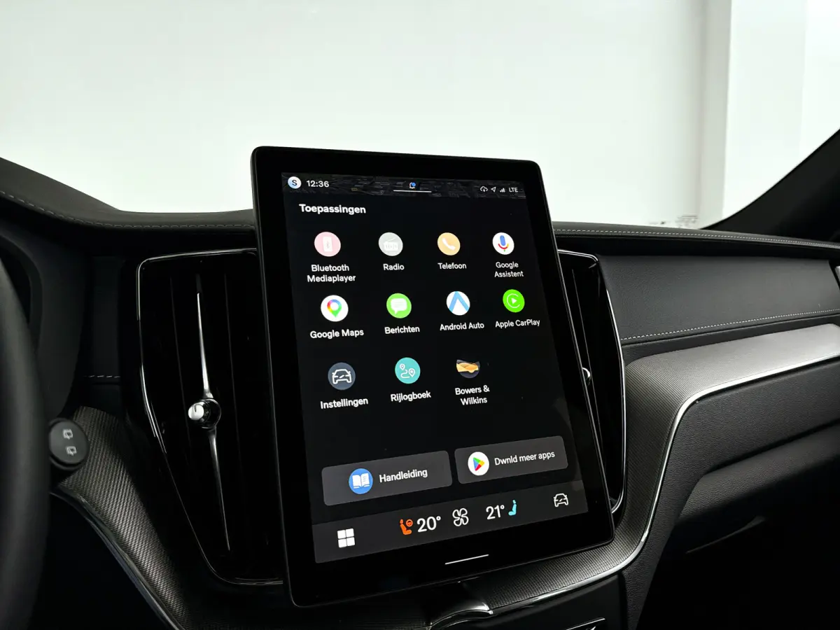 T8 Plug-in hybrid AWD Ultra Bright Exec. Ed. | Panoramadak | 360° camera | Bowers & Wilkins | Luchtvering | Head-up display | Stoelventilatie | Stoel- en Stuurverwarming