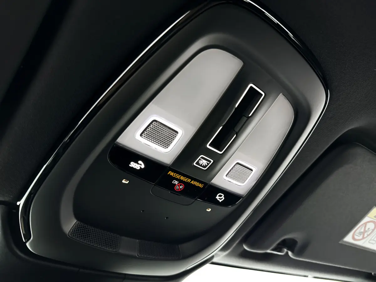 T8 Plug-in hybrid AWD Ultra Bright Exec. Ed. | Panoramadak | 360° camera | Bowers & Wilkins | Luchtvering | Head-up display | Stoelventilatie | Stoel- en Stuurverwarming