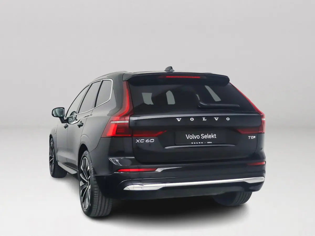 T8 Plug-in hybrid AWD Ultra Bright Exec. Ed. | Panoramadak | 360° camera | Bowers & Wilkins | Luchtvering | Head-up display | Stoelventilatie | Stoel- en Stuurverwarming