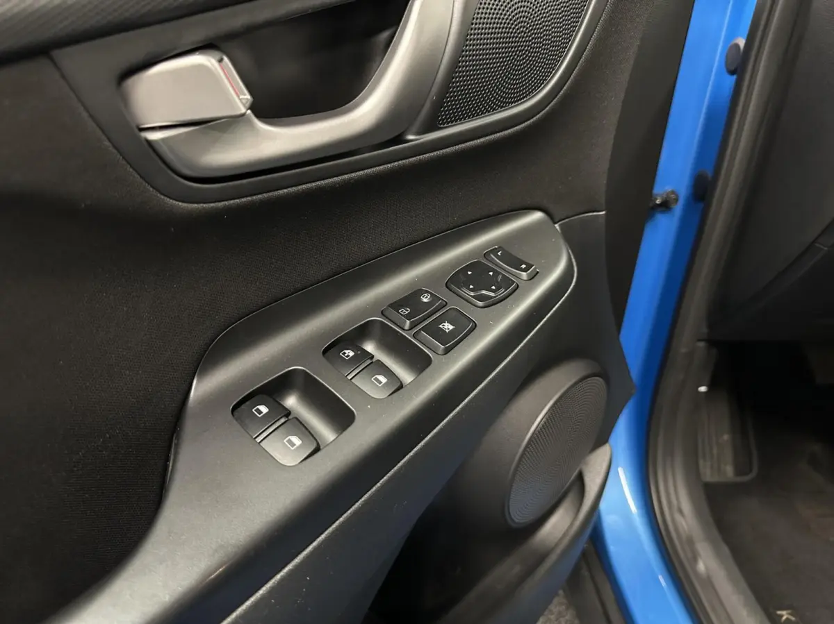 1.0T Essence CAMERA CARPLAY ECC CRUISE LM.