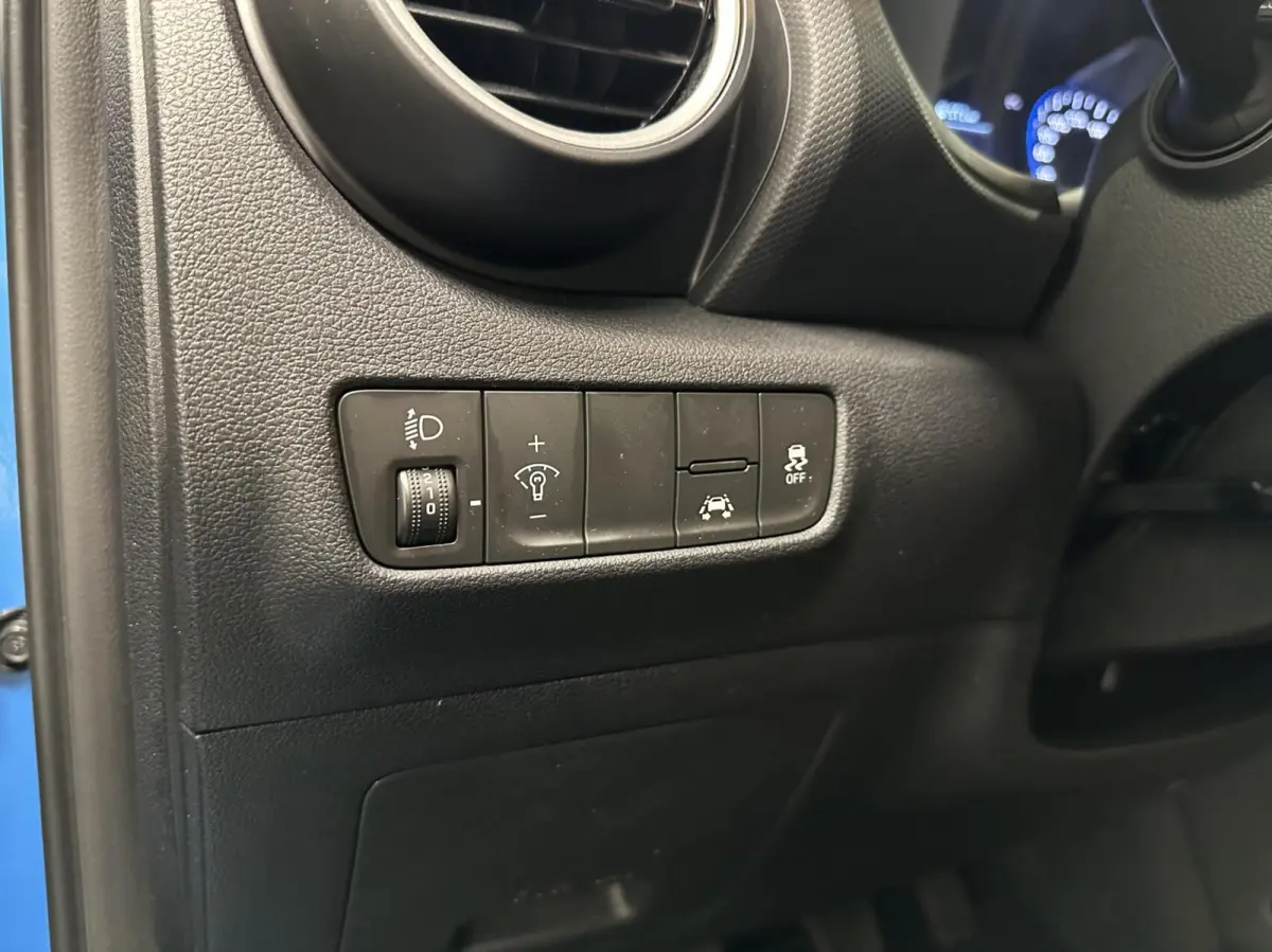 1.0T Essence CAMERA CARPLAY ECC CRUISE LM.
