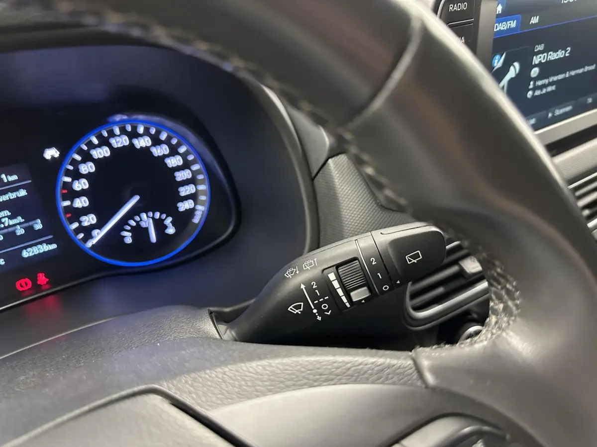 1.0T Essence CAMERA CARPLAY ECC CRUISE LM.