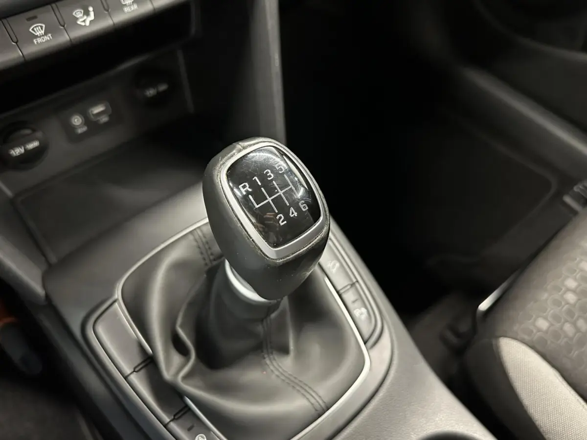 1.0T Essence CAMERA CARPLAY ECC CRUISE LM.