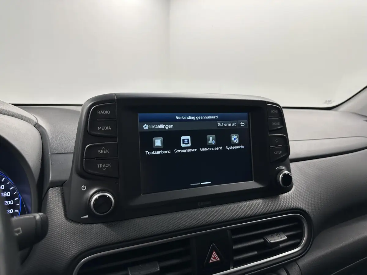 1.0T Essence CAMERA CARPLAY ECC CRUISE LM.