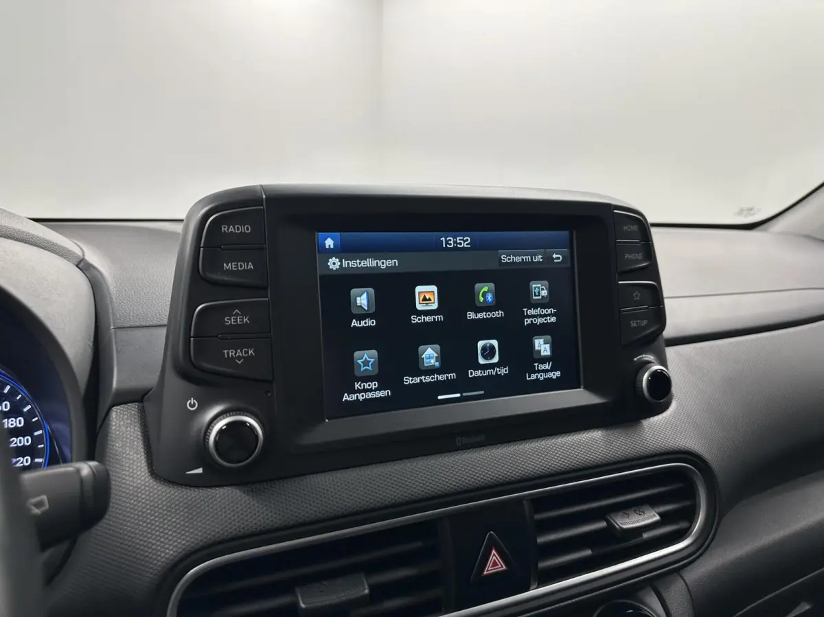 1.0T Essence CAMERA CARPLAY ECC CRUISE LM.