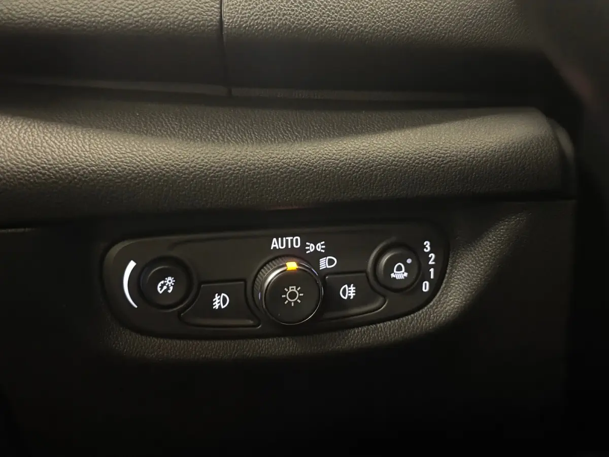 1.5 Turbo Innovation PDC V+A Navi clima Cruise Carplay Stoel/Stuur verwarming