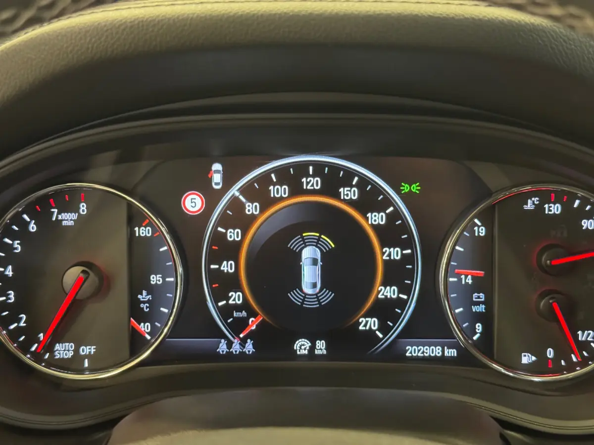 1.5 Turbo Innovation PDC V+A Navi clima Cruise Carplay Stoel/Stuur verwarming