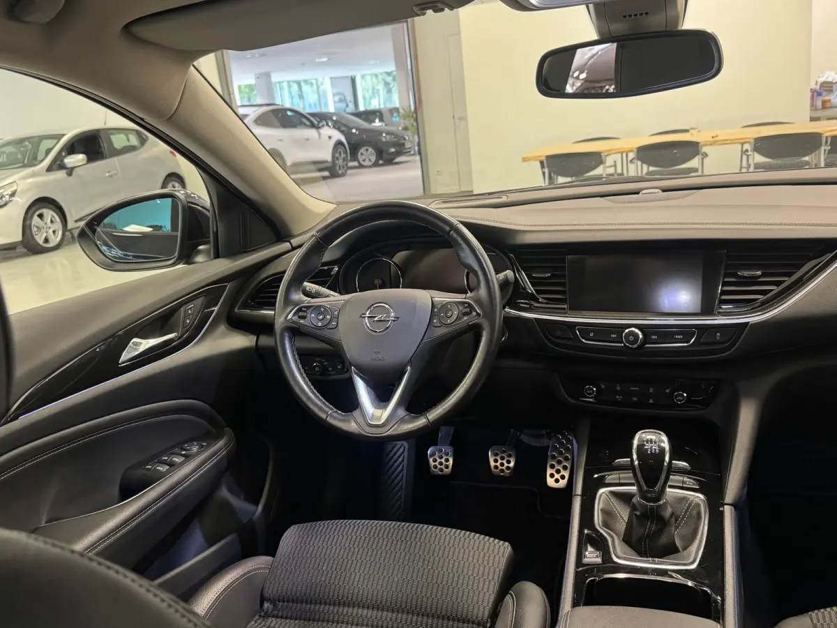 1.5 Turbo Innovation PDC V+A Navi clima Cruise Carplay Stoel/Stuur verwarming