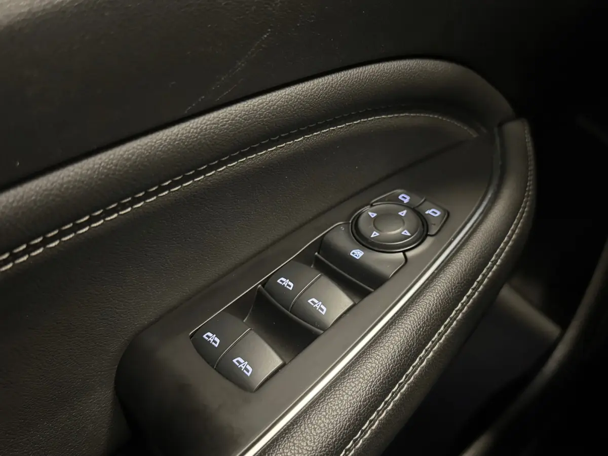 1.5 Turbo Innovation PDC V+A Navi clima Cruise Carplay Stoel/Stuur verwarming