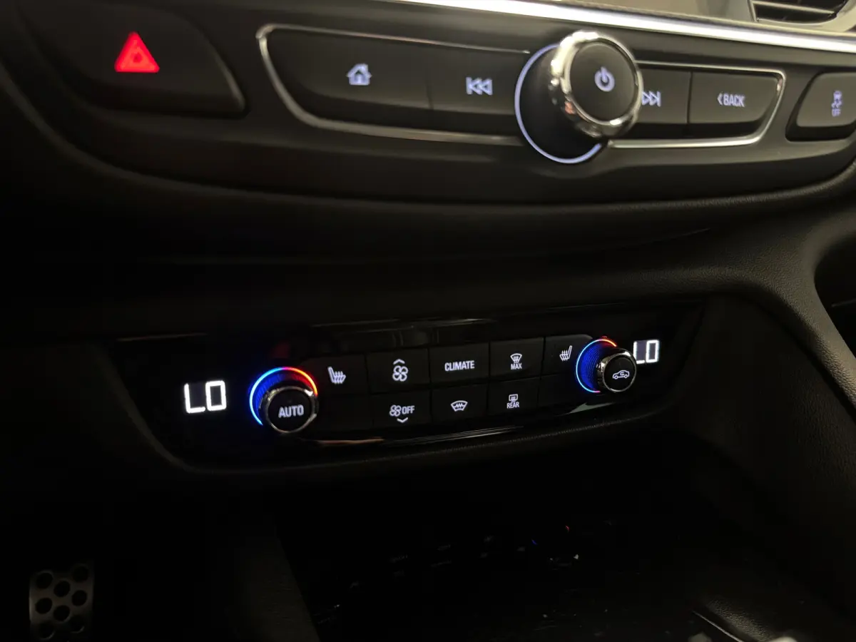 1.5 Turbo Innovation PDC V+A Navi clima Cruise Carplay Stoel/Stuur verwarming