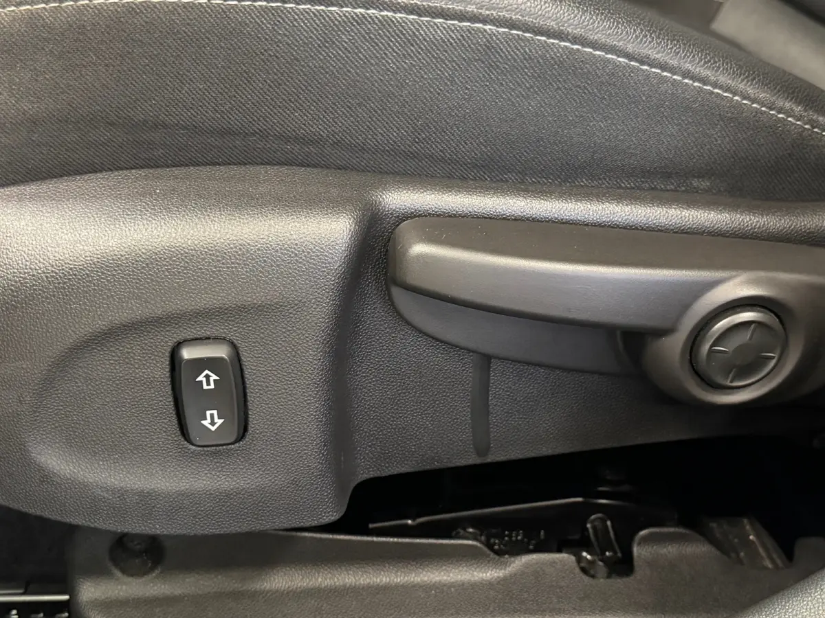1.5 Turbo Innovation PDC V+A Navi clima Cruise Carplay Stoel/Stuur verwarming