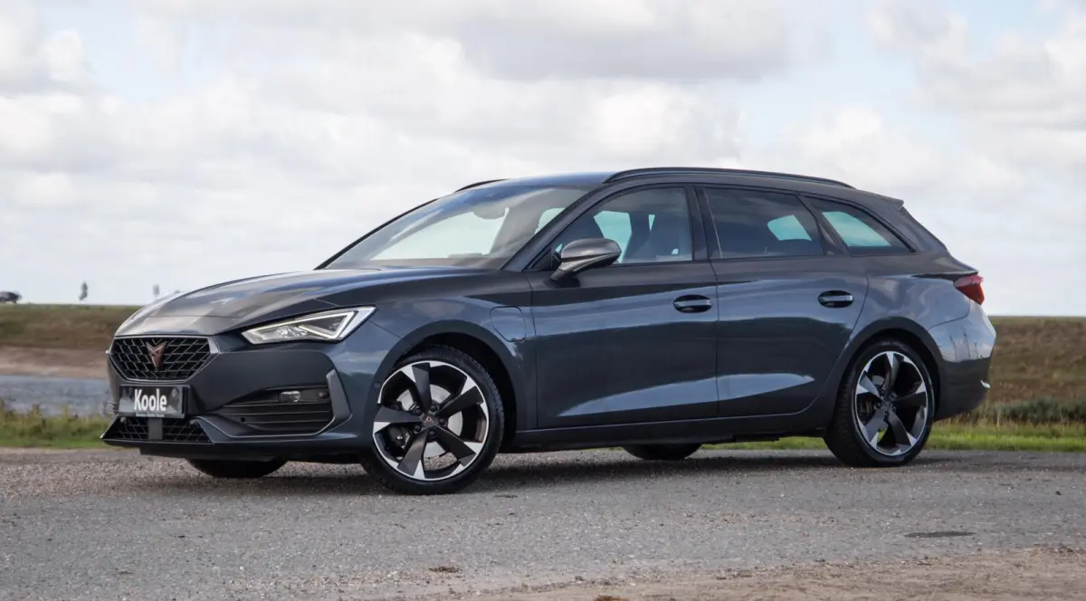 Cupra Leon 2023 Benzine Automatisch leasen