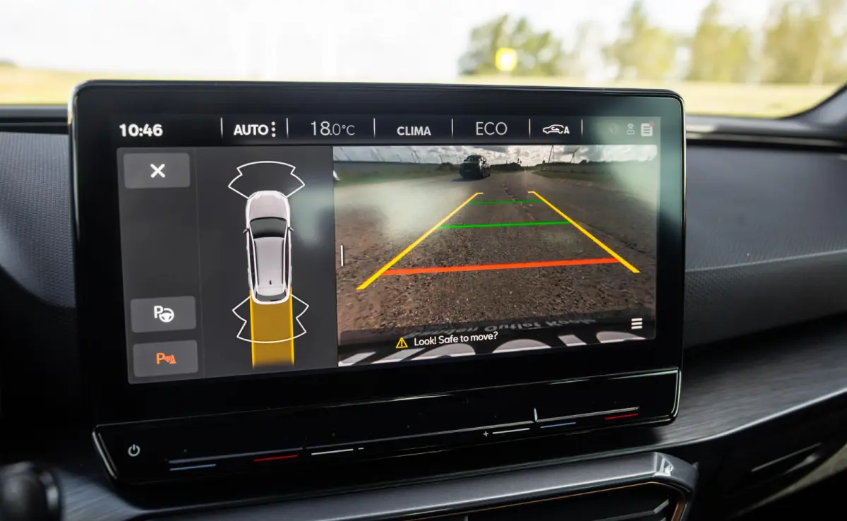 1.4i Plug-In Hybrid SPORTSTOURER / CARPLAY / CAMERA / KUIP STOELEN / PERFECT ONDERHOUDEN