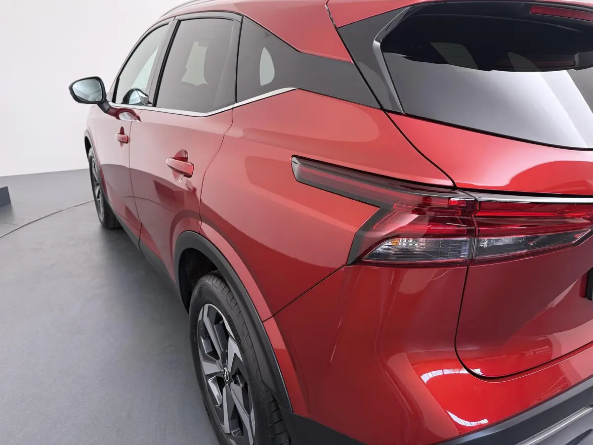 1.3 MHEV Xtronic N-Connecta | Automaat | 360 Camera | Navigatie | Apple CarPlay |