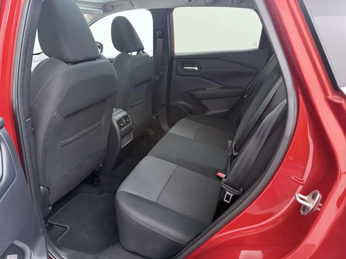 1.3 MHEV Xtronic N-Connecta | Automaat | 360 Camera | Navigatie | Apple CarPlay |