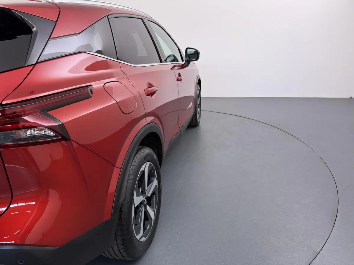 1.3 MHEV Xtronic N-Connecta | Automaat | 360 Camera | Navigatie | Apple CarPlay |