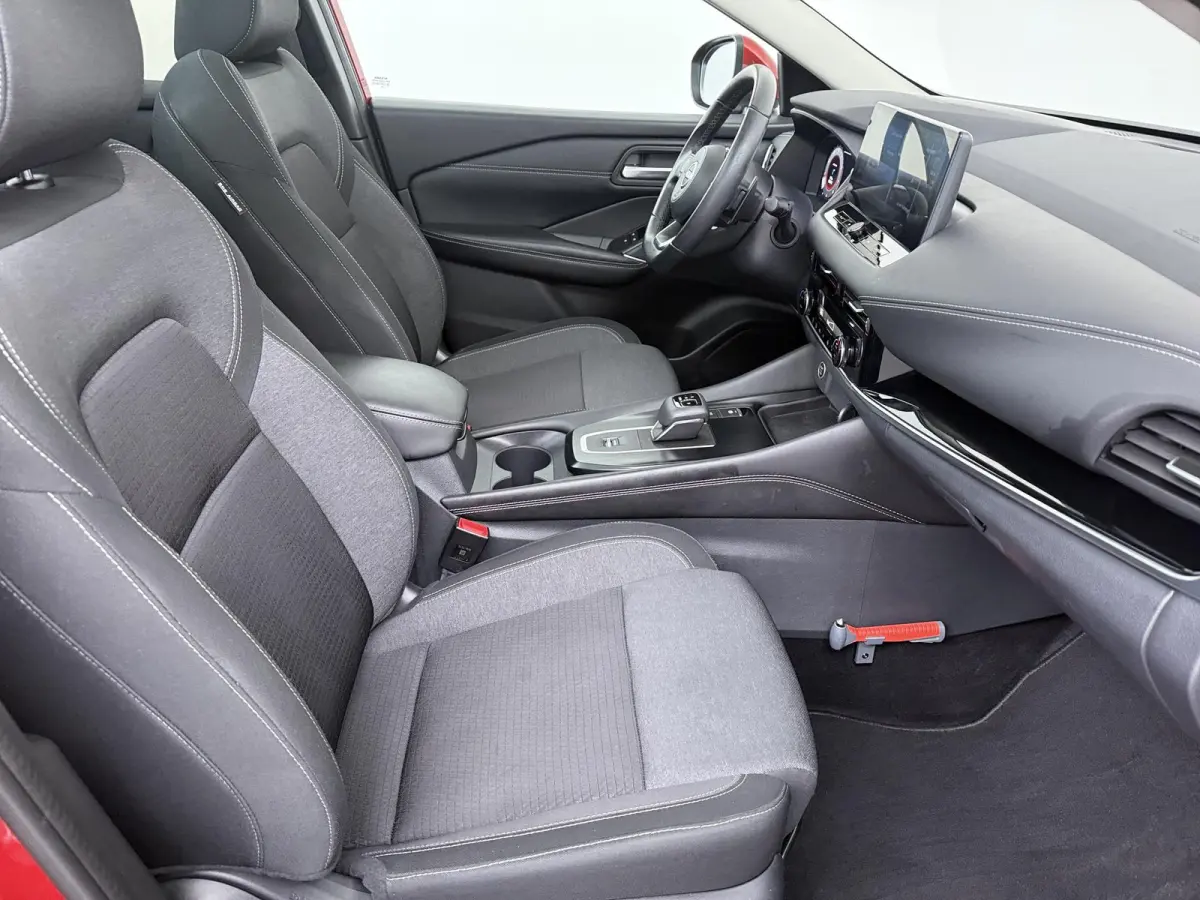 1.3 MHEV Xtronic N-Connecta | Automaat | 360 Camera | Navigatie | Apple CarPlay |