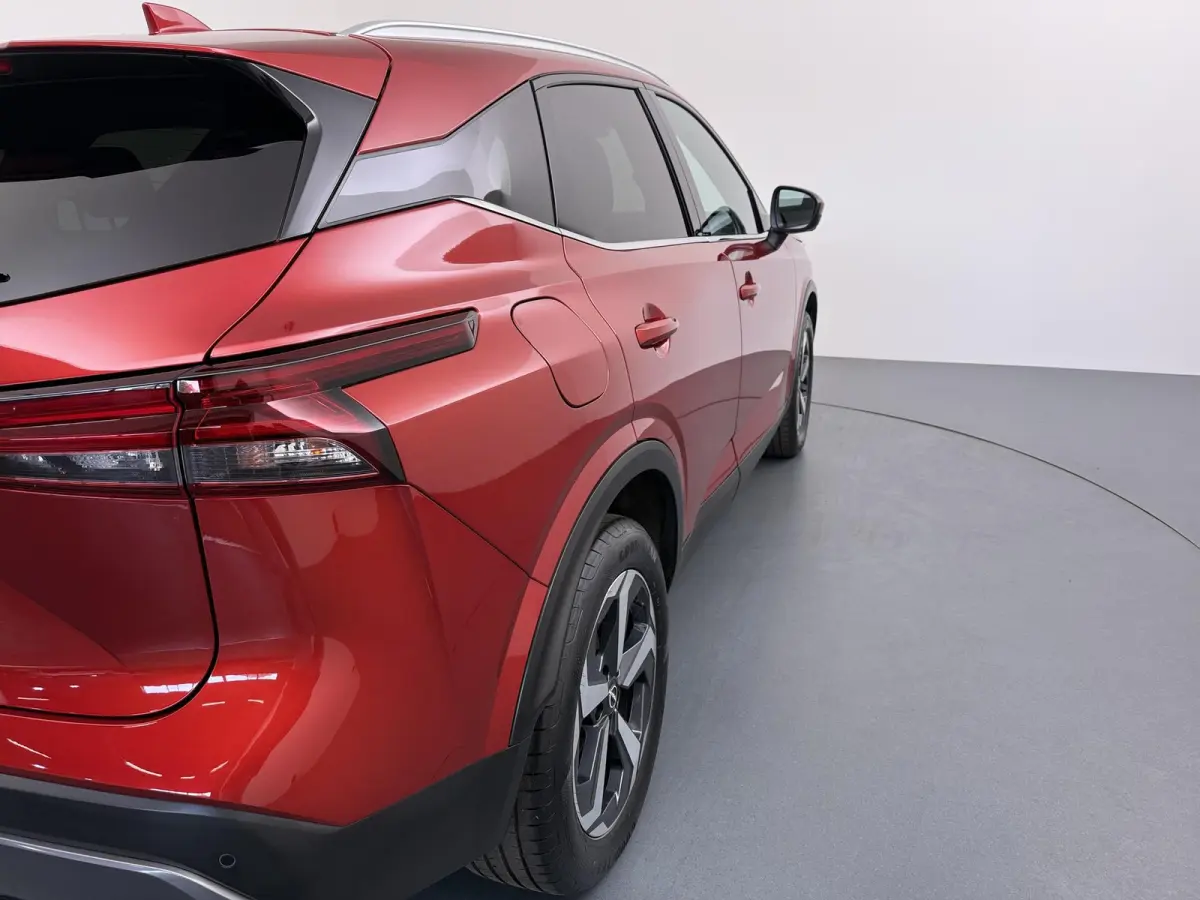 1.3 MHEV Xtronic N-Connecta | Automaat | 360 Camera | Navigatie | Apple CarPlay |