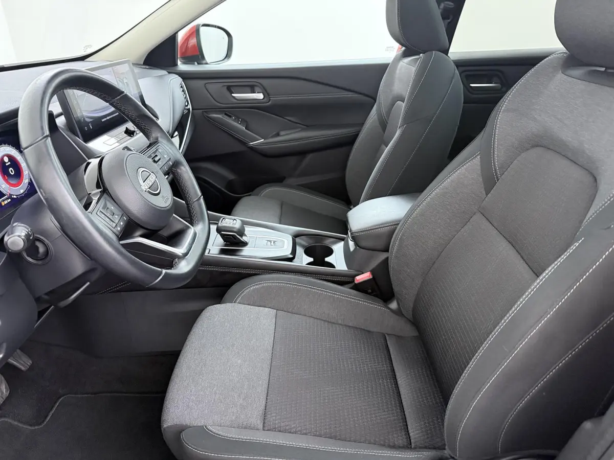 1.3 MHEV Xtronic N-Connecta | Automaat | 360 Camera | Navigatie | Apple CarPlay |