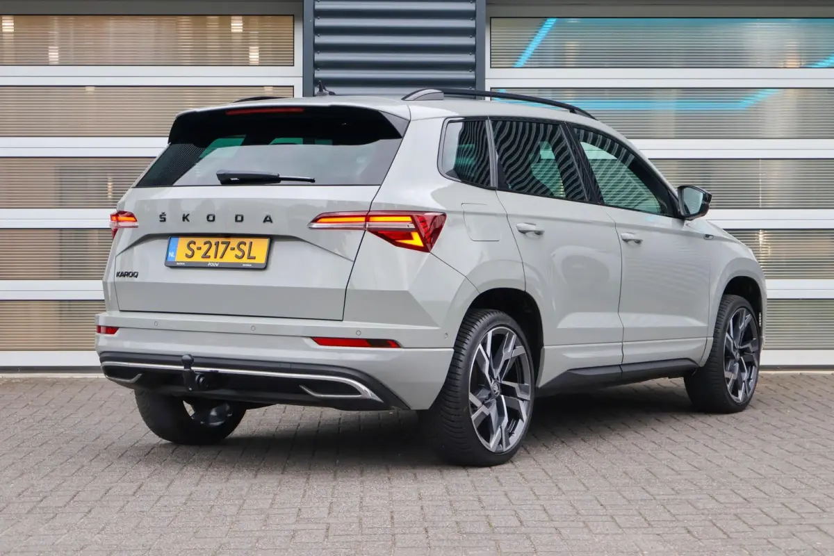 1.5 TSI 150pk DSG ACT Sportline Business | Panoramadak | Trekhaak | All Seasonbanden  | Stoelverwarming | Rondomzicht Camera | Keyless