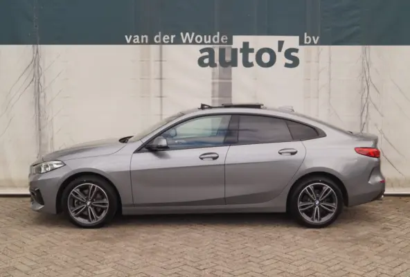 218i Business Edition Sport -PANO-ECC-PDC-CAM-