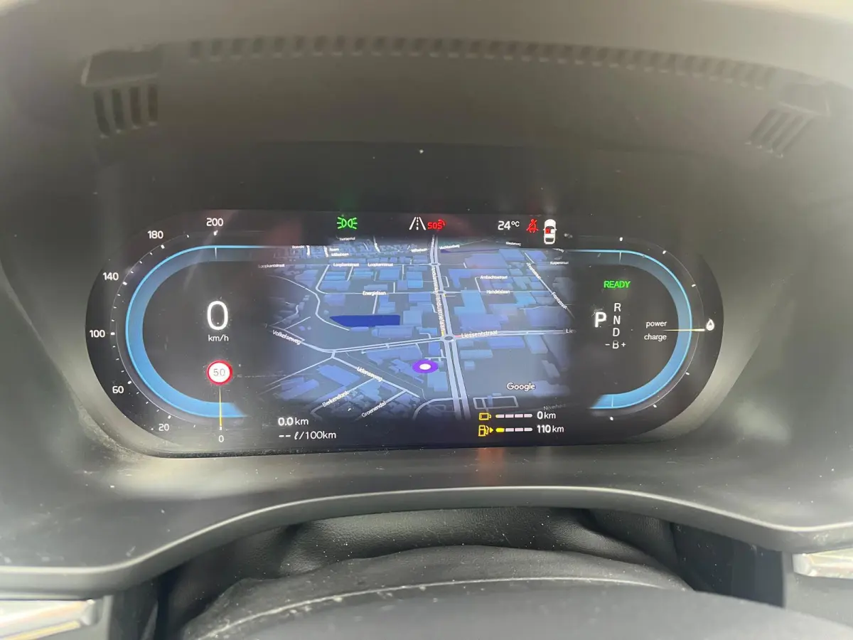 2.0 T6 Plug-in hybrid AWD R-Design| Facelift | Elek. Trekhaak | Memory | Panoramadak | Winterpack |