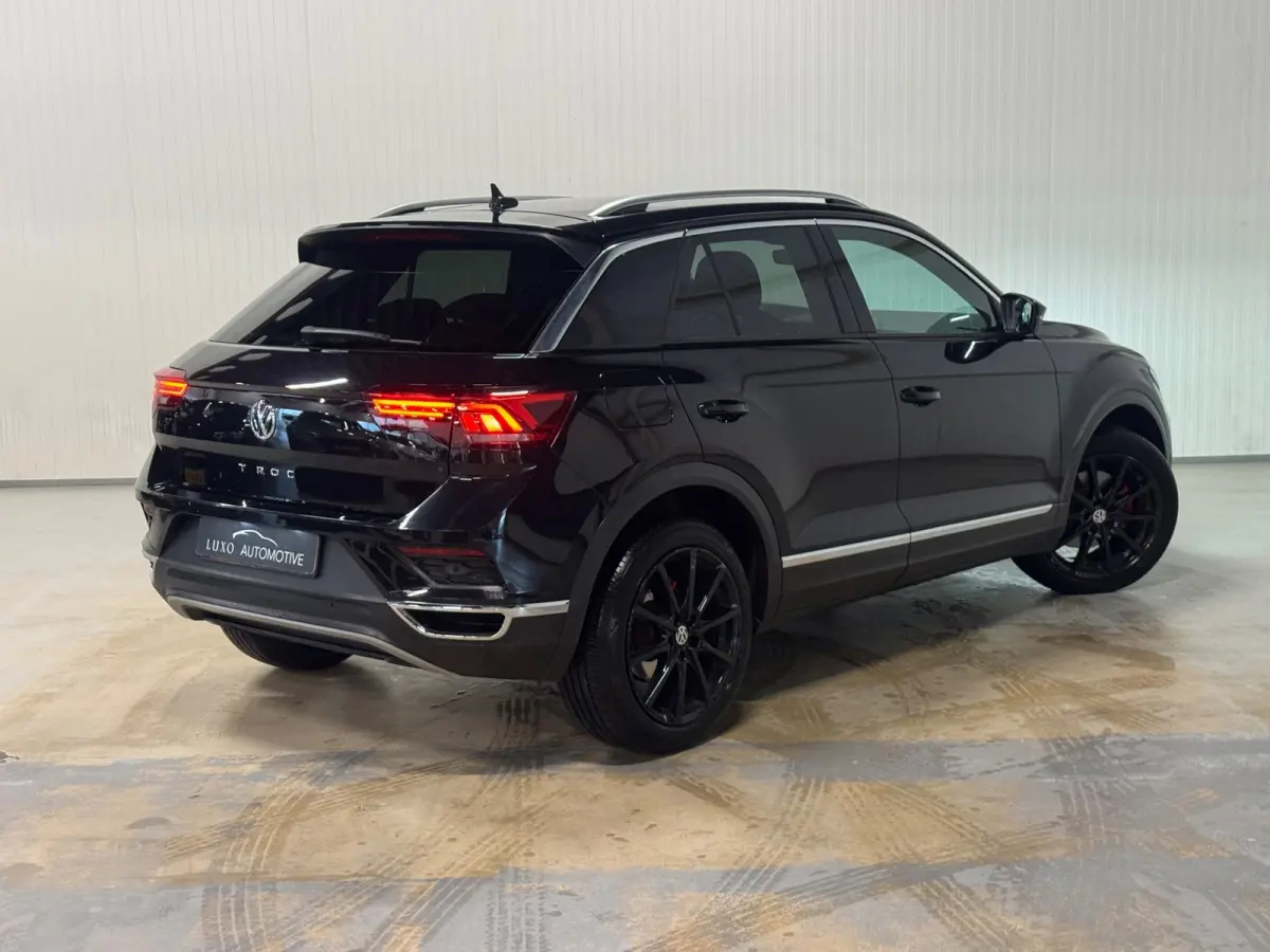 1.5 TSI Sport Business R | VIRTUAL DASH | CAMERA | CARPLAY
