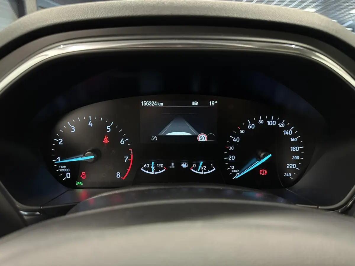 1.0 EcoBoost Titanium Business PANO TREKHAAK CRUISE NAVI CARPLAY ECC.