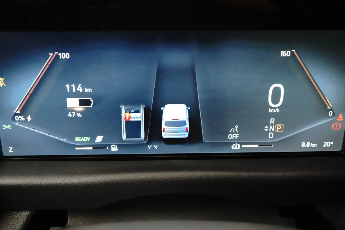 340 L2H1 Limited Dubbele schuifdeur | Apple Carplay en Android auto | Led verlichting | 3 - Zitplaatsen |