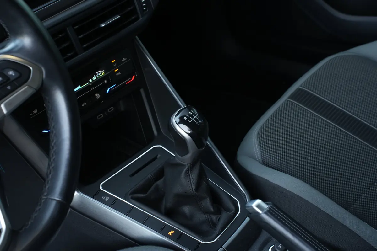 1.0 TSI 95pk Style | Apple Carplay | Adaptive Cruise | Carplay | PDC V+A |