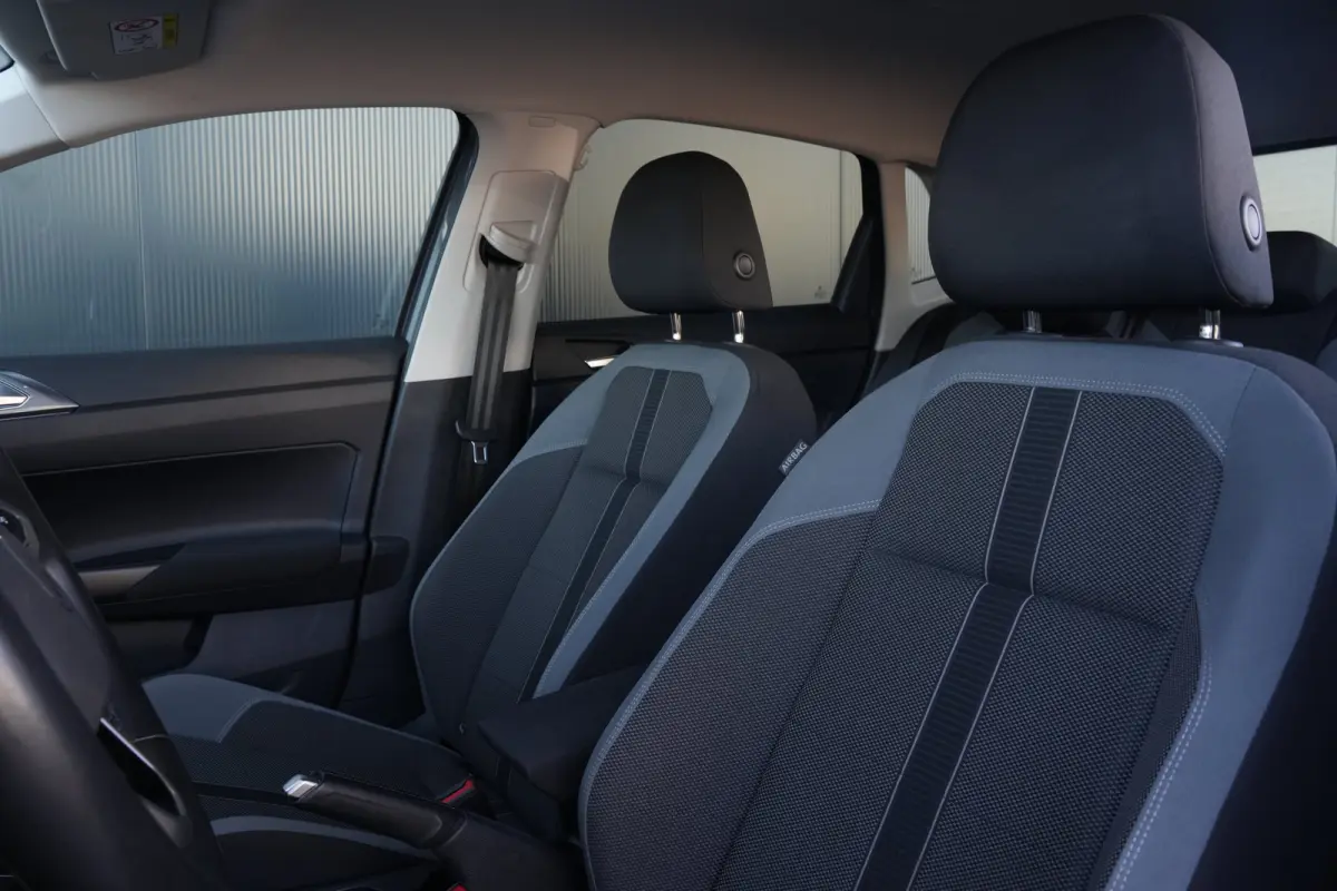 1.0 TSI 95pk Style | Apple Carplay | Adaptive Cruise | Carplay | PDC V+A |