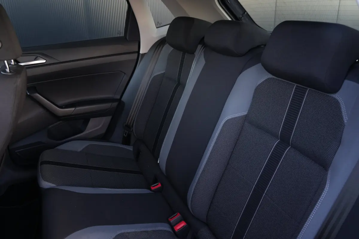 1.0 TSI 95pk Style | Apple Carplay | Adaptive Cruise | Carplay | PDC V+A |