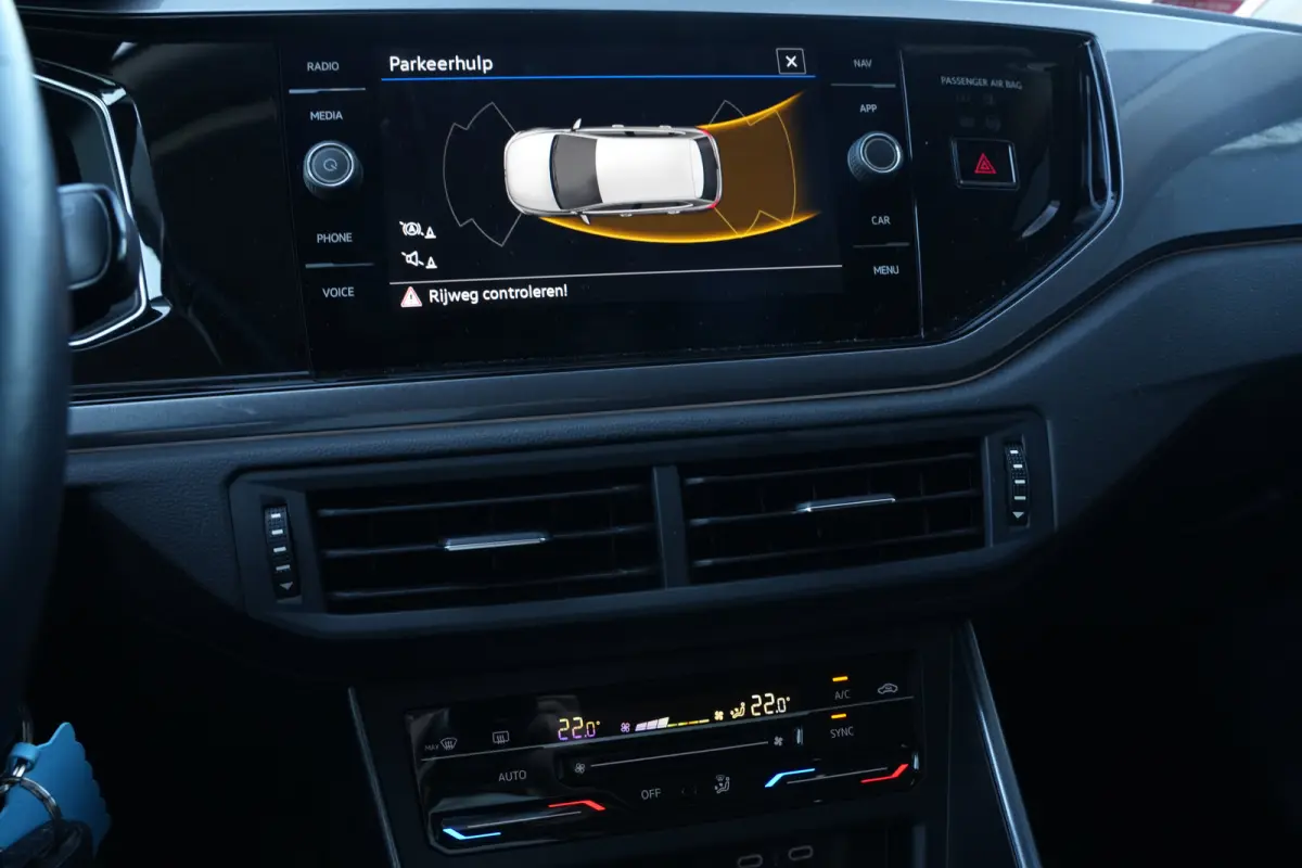 1.0 TSI 95pk Style | Apple Carplay | Adaptive Cruise | Carplay | PDC V+A |