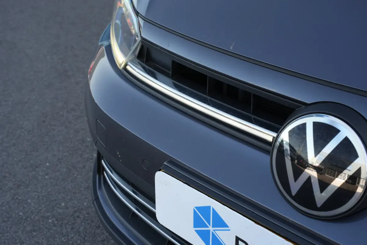 1.0 TSI 95pk Style | Apple Carplay | Adaptive Cruise | Carplay | PDC V+A |